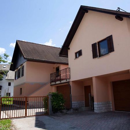 Apartma Lesjak 1 Bovec Esterno foto