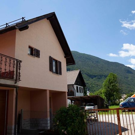 Apartma Lesjak 1 Bovec Esterno foto