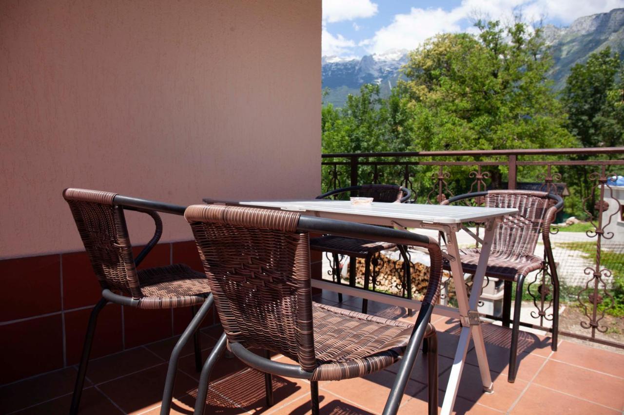 Apartma Lesjak 1 Bovec Esterno foto