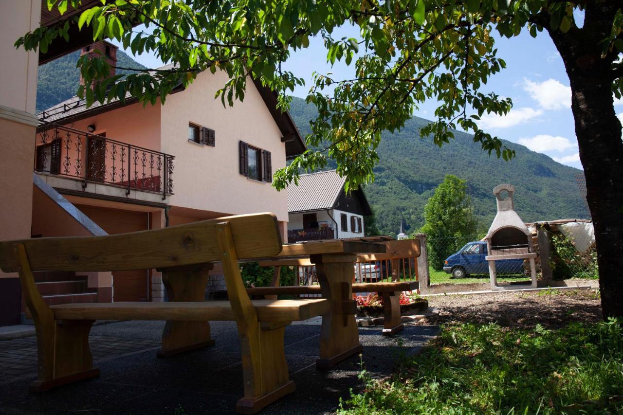 Apartma Lesjak 1 Bovec Esterno foto